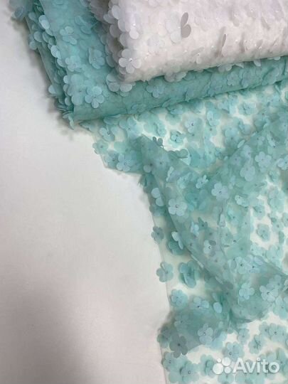 Декоративные Ромашки на сетке фатин ткань 3D