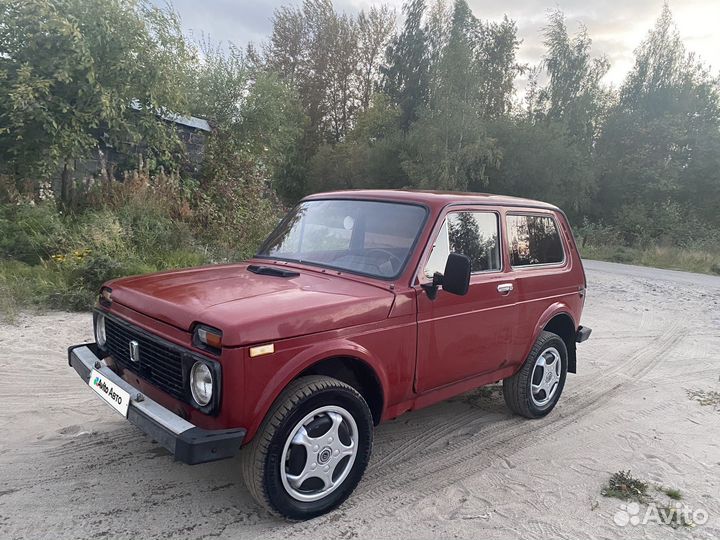 LADA 4x4 (Нива) 1.7 МТ, 1996, 200 000 км