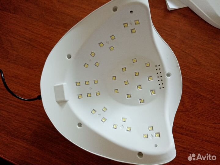 Лампа для маникюра