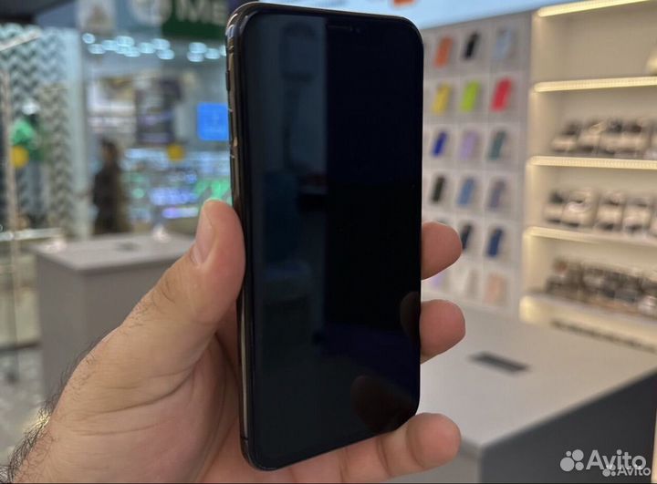 iPhone X, 256 ГБ