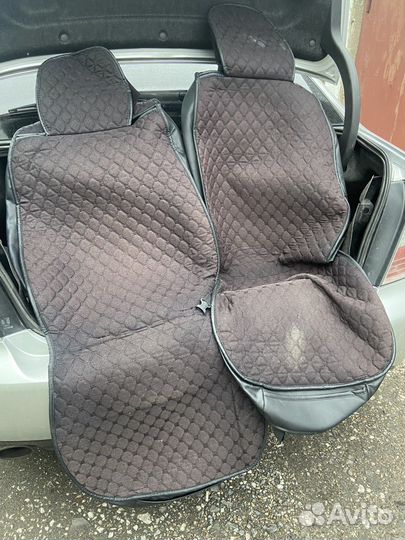 Автомобильные чехлы, стояли на Subaru Legacy