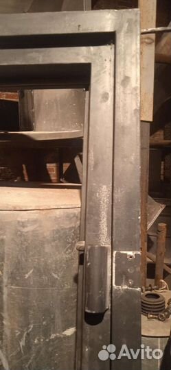 Дверь входная металлическая