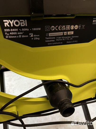 Распиловочный станок Ryobi RTS1800ES-G