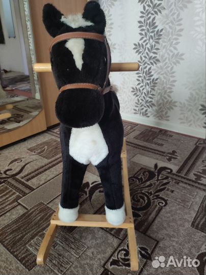 Качалка лошадь