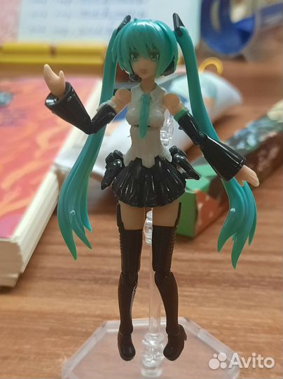Фигурка Хатсуне Мику
