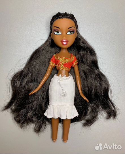 Кукла Bratz Sasha Genie Magic
