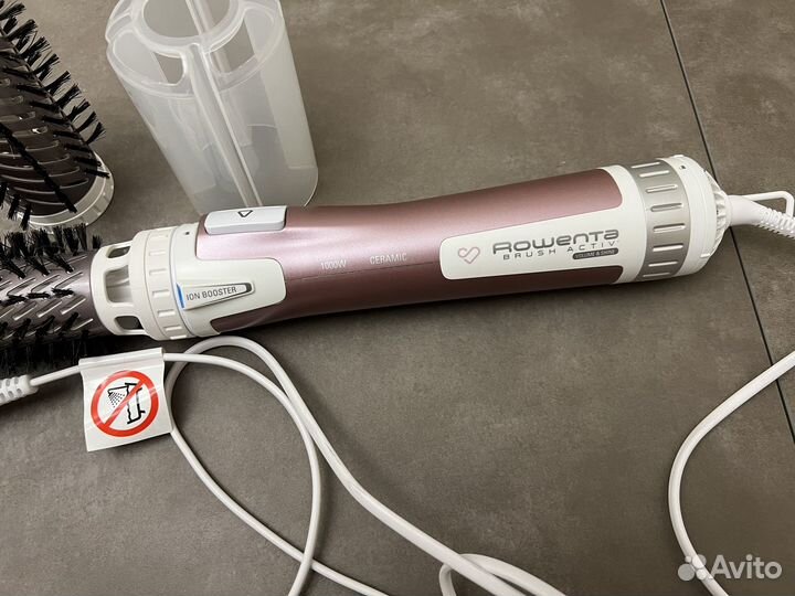 Фен щетка rowenta новая