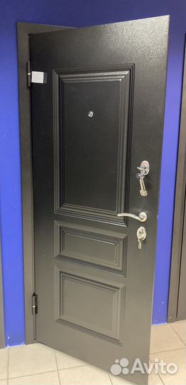 Входные металичиские двери Новые