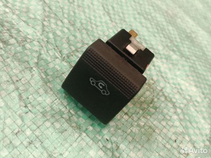 Кнопка рециркуляции воздуха Opel Vectra B