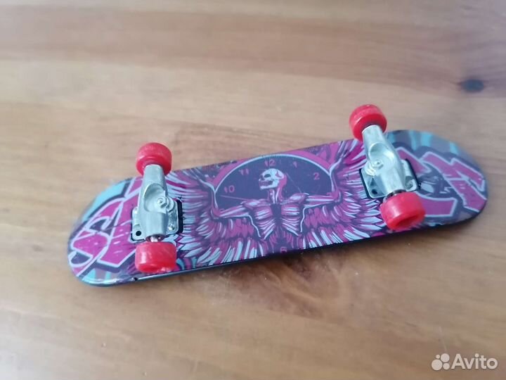 Скейт на пальцах