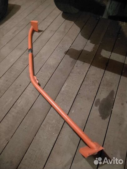 Распорка под капот ваз 2107