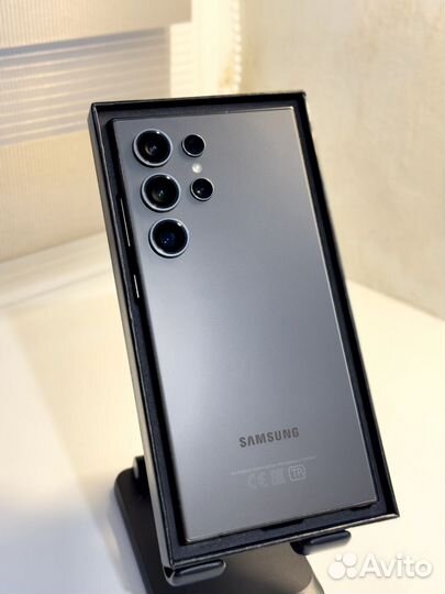 Samsung Galaxy S24 Ultra, 12/256 ГБ