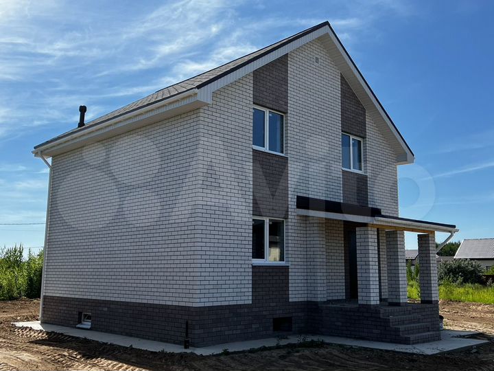Коттедж 165 м² на участке 7,8 сот.