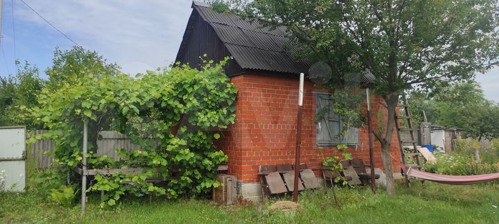 Дом 22,5 м² на участке 6 сот.
