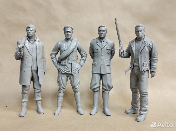 Фигурки лотом. Брат, Сухов, Терминатор, Штирлиц