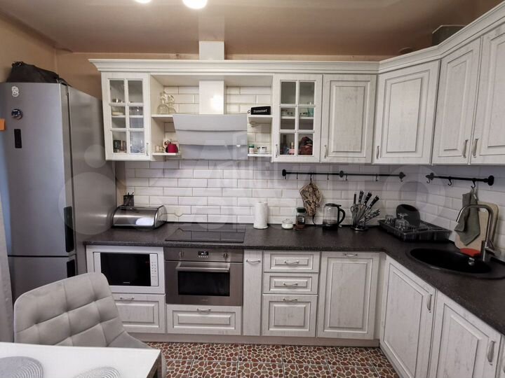 2-к. квартира, 48,8 м², 1/17 эт.