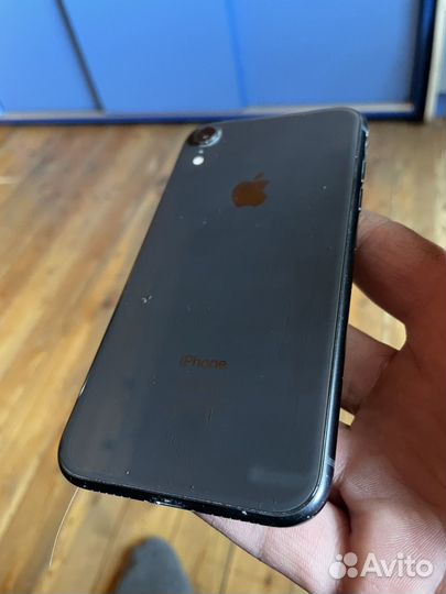 iPhone Xr, 64 ГБ