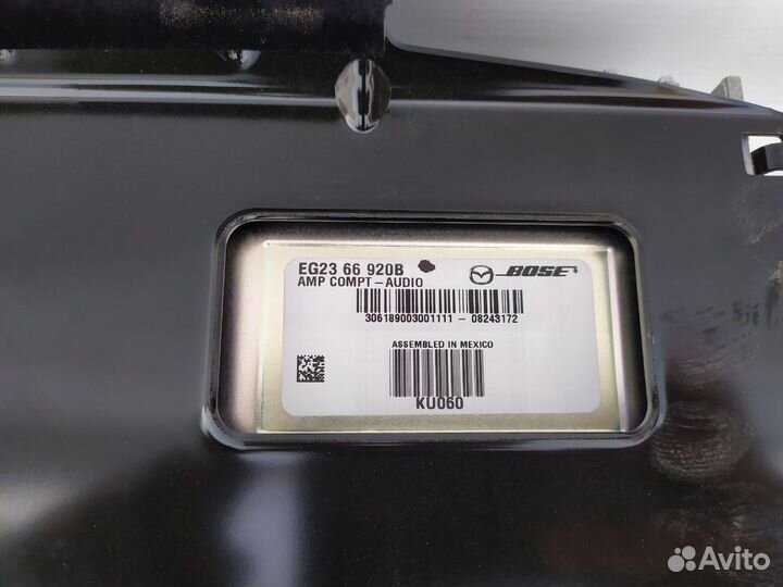 Bose Mazda CX-7 Усилитель
