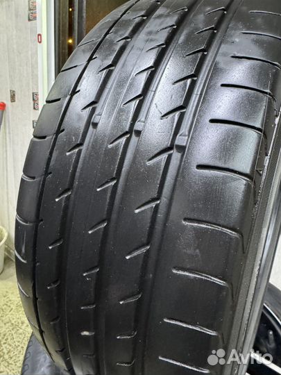 Yokohama Advan Sport V105 225/40 R19 93Y