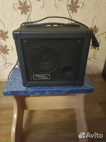 Гитарный комбоусилитель Force DC-15
