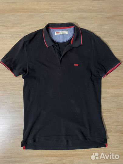 Мужское поло levis
