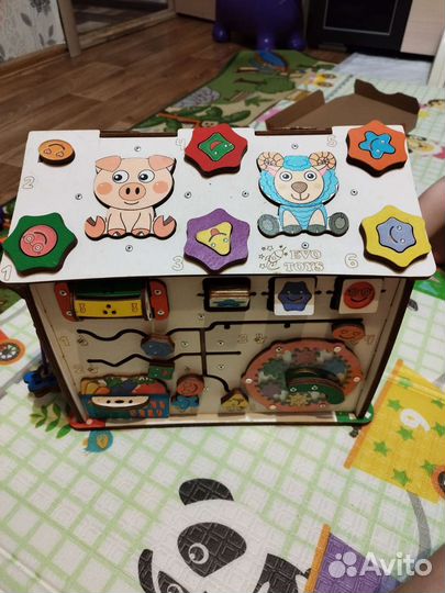 Бизиборд домик со светом