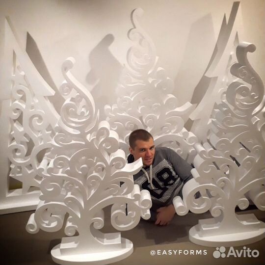 Новогодний декор ёлка из пенопласта метровя