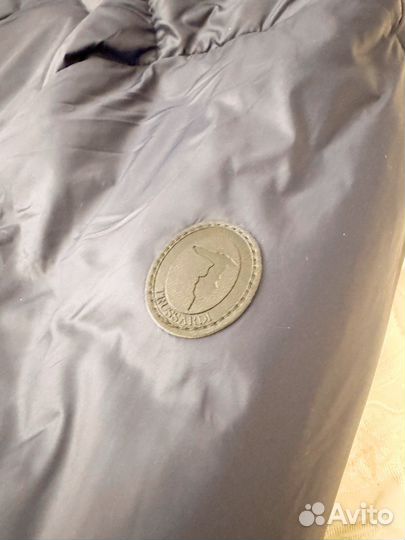 Пуховик оригинал Trussardi