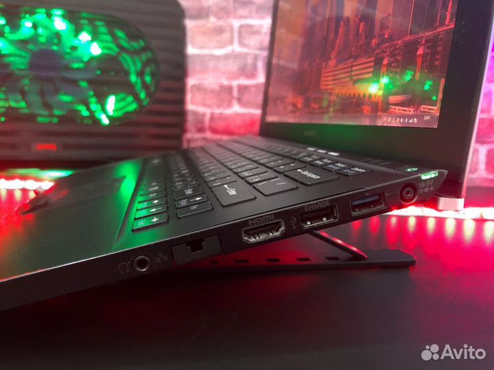 Мощный ноутбук Sony на i7 + SSD