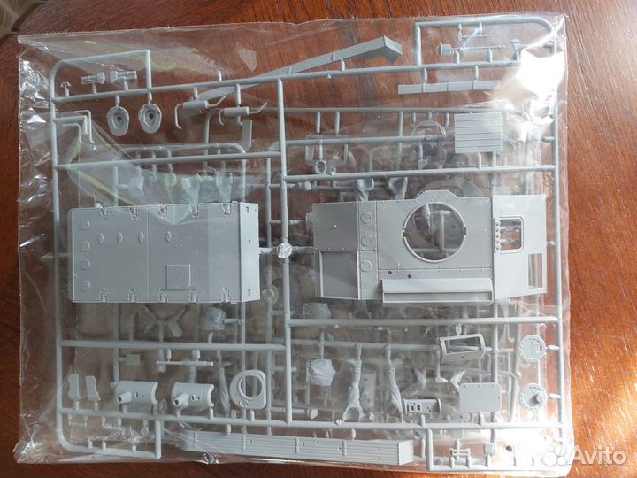 Сборные модели танков 1 35