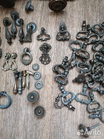 Мебельная фурнитура СССР. Ручки мебельные. Дверные