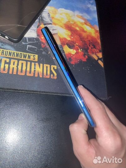 Samsung Galaxy A50, 4/64 ГБ