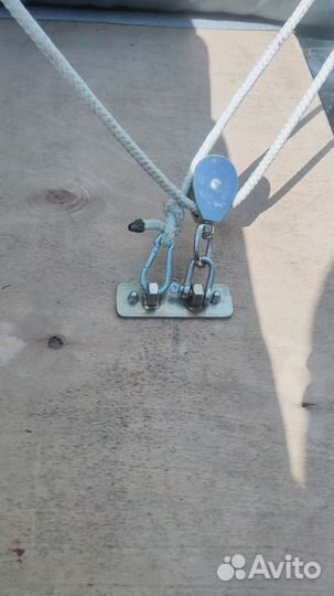 Продам парусник