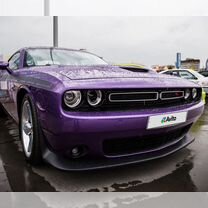 Dodge Challenger 5.7 AT, 2018, 52 000 км, с пробегом, цена 3 400 000 руб.