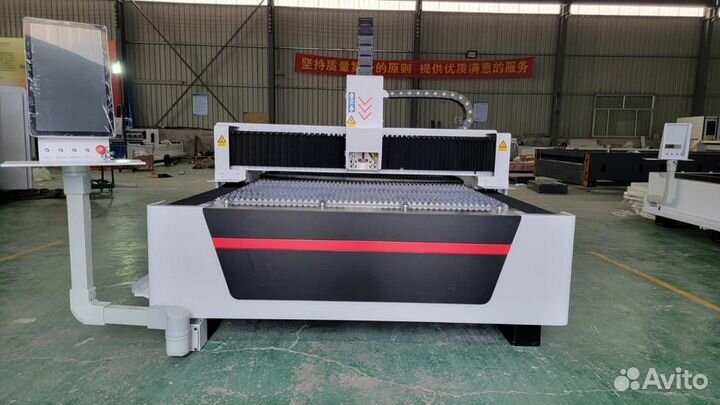 Лазерный станок по металлу