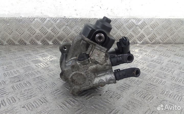 Насос топливный (тнвд) Audi A4/RS4/S4