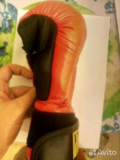 Перчатки Для рукопашного боя