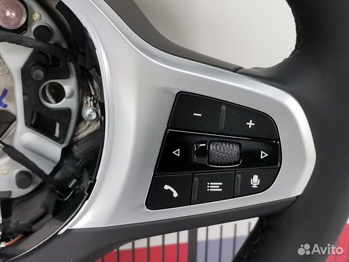 Руль для BMW 5-Series (G30/G31/G38) 32308008180