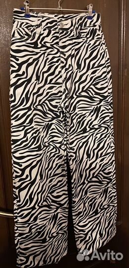 Джинсы клеш