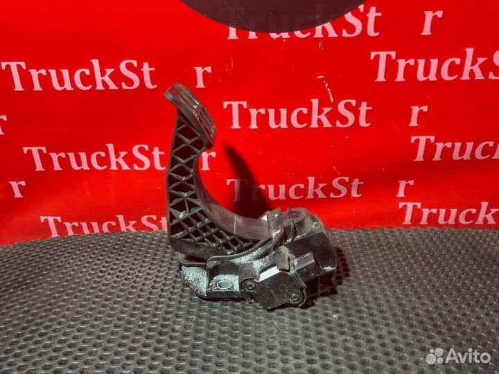 Педаль акселератора Renault T