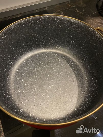 Кастрюля эмалированная 5,3 литра