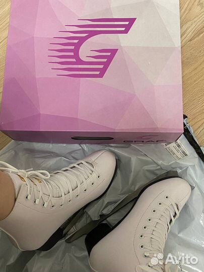 Фигурные коньки Graf davos gold