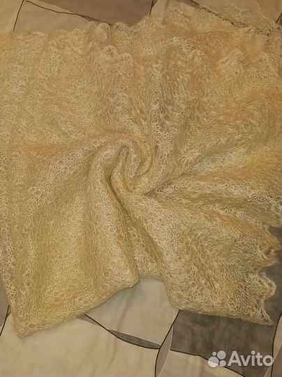 Шарфы, платки, палантины