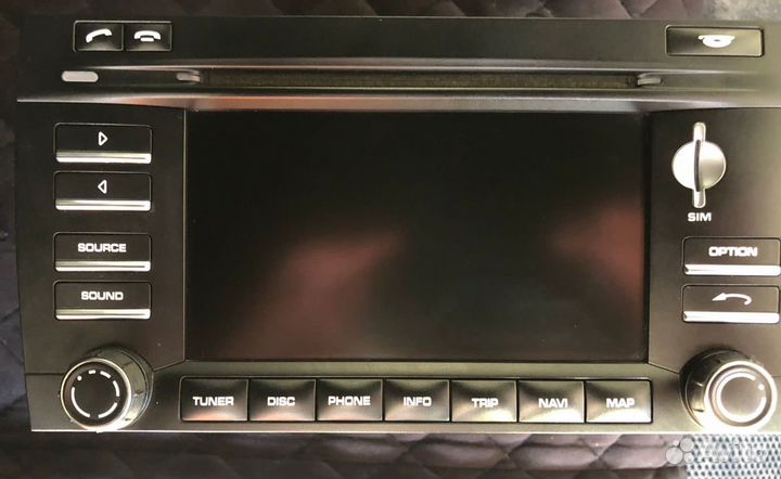 Автомагнитола на Porsche Cayenne 957