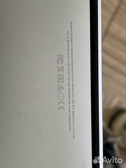 Apple MacBook Pro 15 2016 512 ssd i7 Radon Pro 455