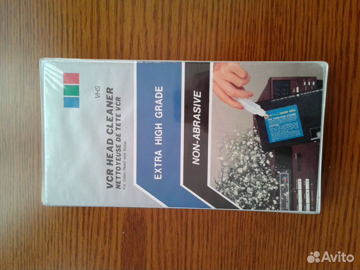 Чистящая VHS кассета для видеомагнитофонов