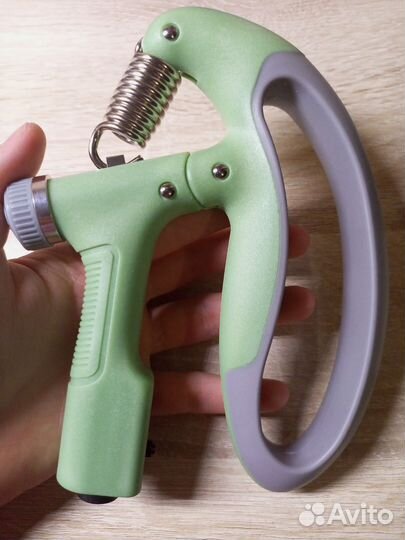 Эспандер кистевой, со счетчиком нажатий, зеленый