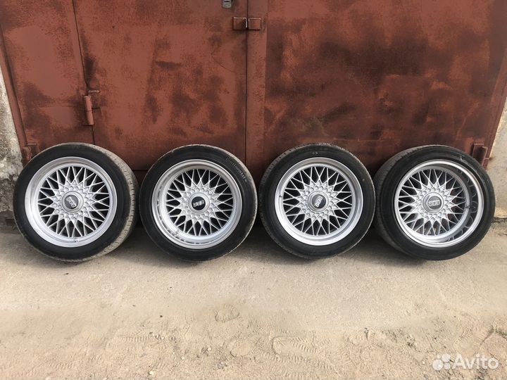 Комплект разношироких дисков BBS