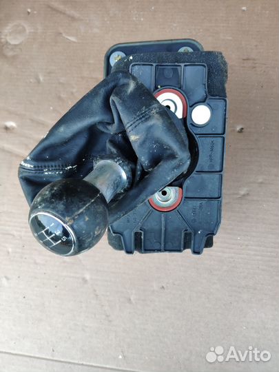 Кулиса кпп Audi A4 (B7) 2005-2007 8E0711406A