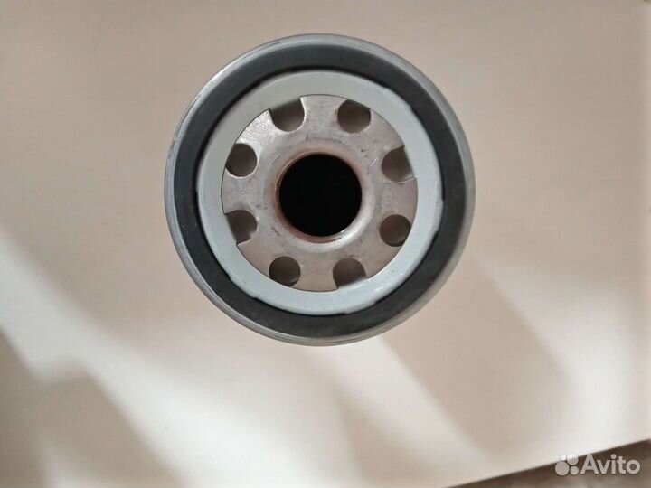 Фильтр масляный Оригинал 3.6 4.2 Ауди А6 Audi